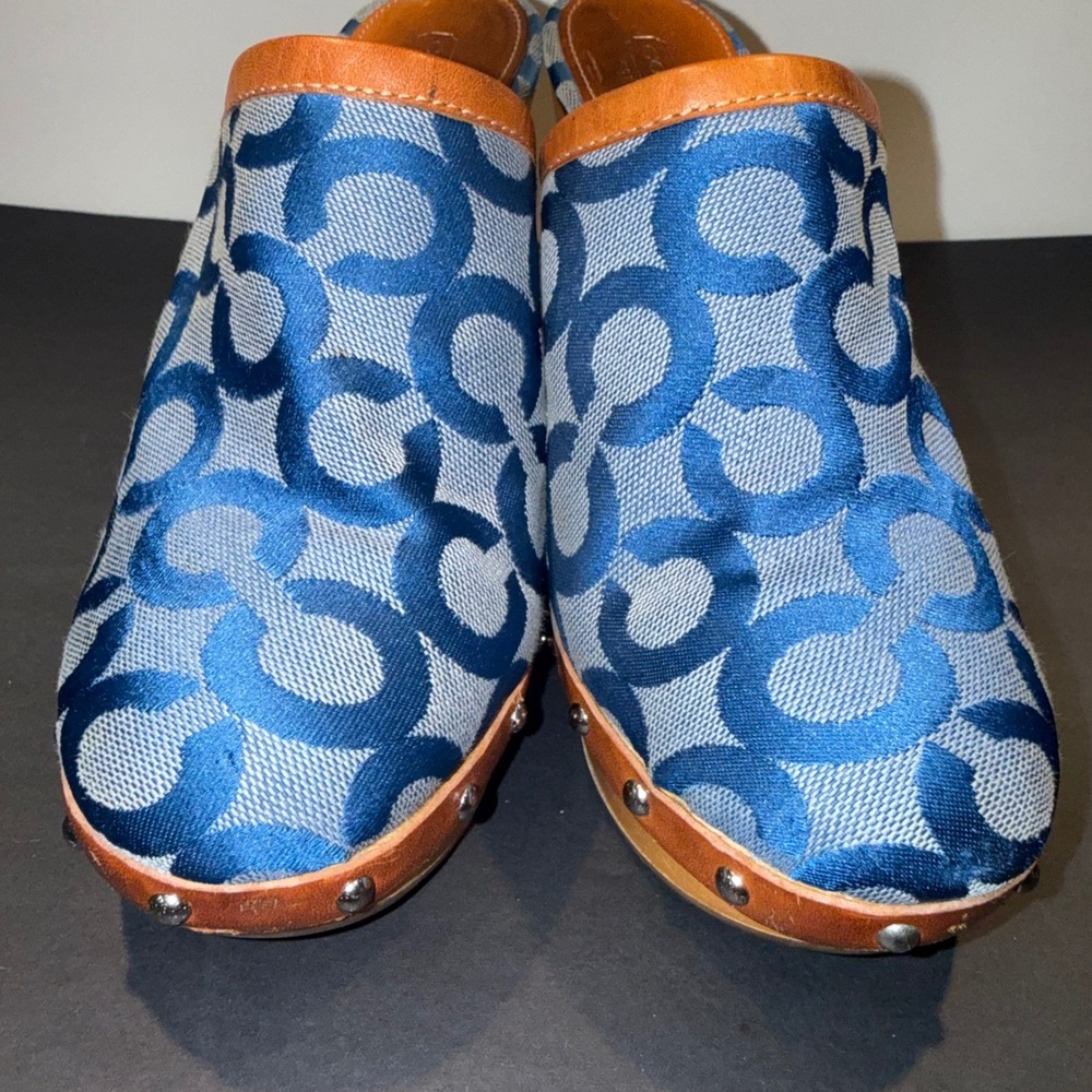 Coach Bacall Studded Mule Clogs Blue Signature C Platform Wood Heels Womens 7.5B - Picture 4 of 10
